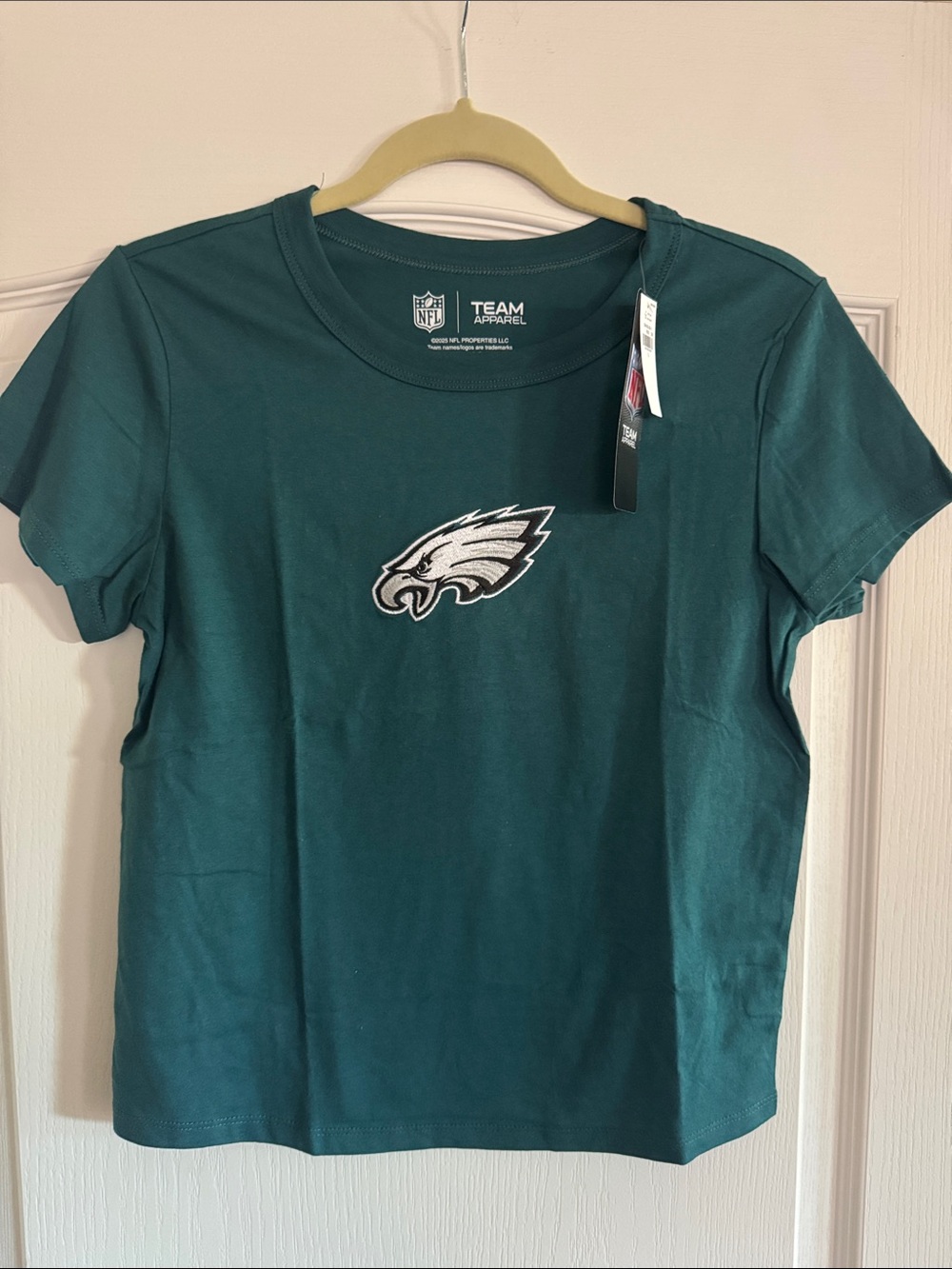 NWT Women’s Philadelphia Eagles Midnight Green T-Shirt NFL Team Apparel Size L